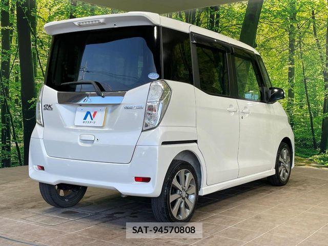 Mitsubishi EK SPACE 2014-10 8354364-16