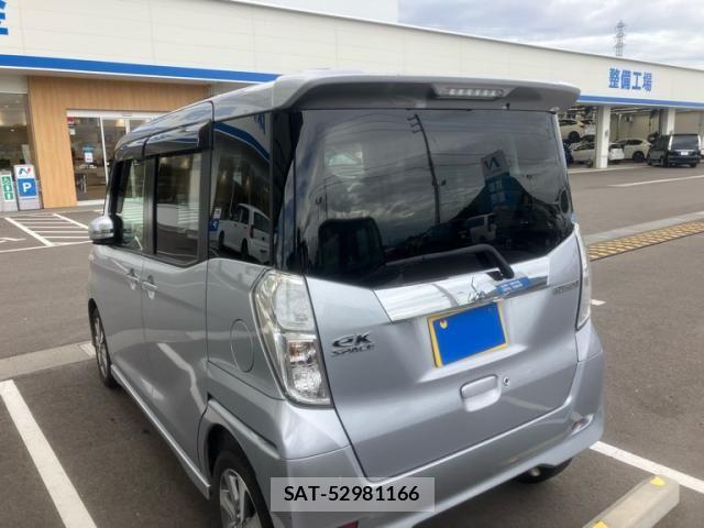 Mitsubishi EK SPACE 2015-02 8626584-3