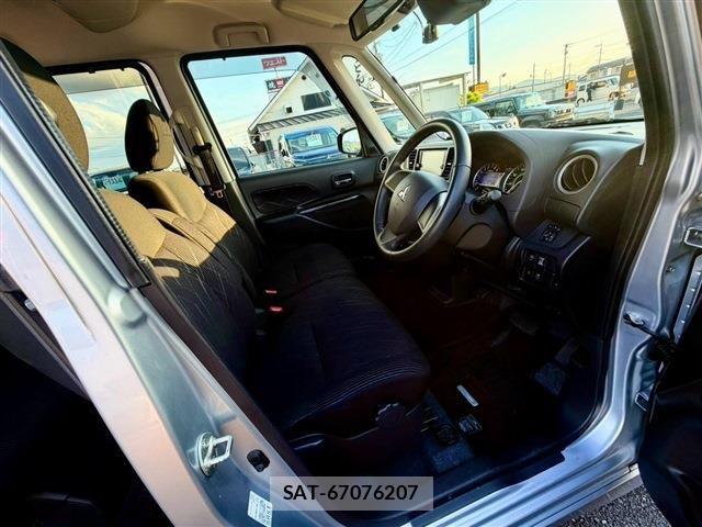 Mitsubishi EK SPACE 2017-06 8626582-18