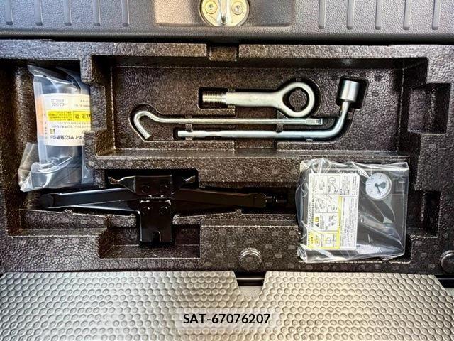 Mitsubishi EK SPACE 2017-06 8626582-25