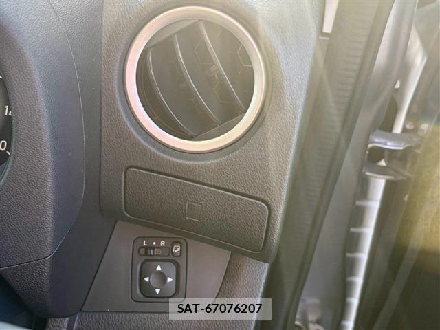 Mitsubishi EK SPACE 2017-06 8626582-6