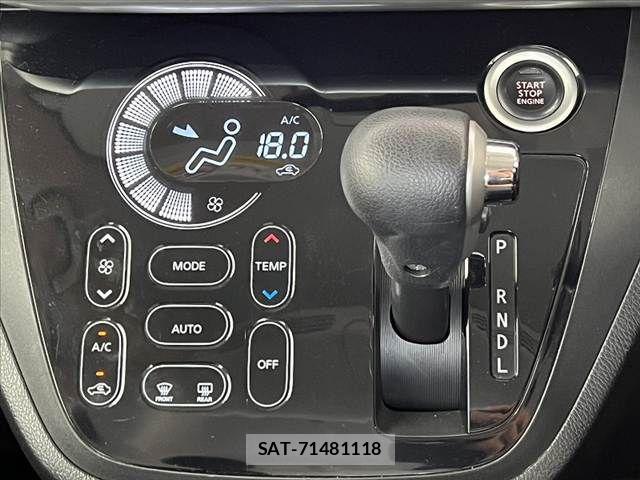 Mitsubishi EK SPACE 2017-08 8741825-22