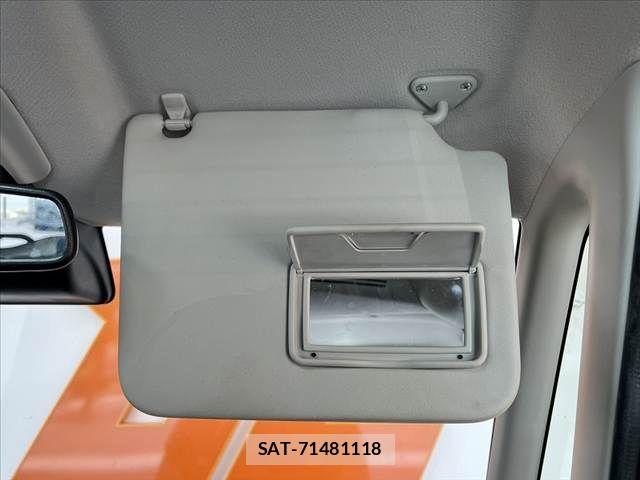 Mitsubishi EK SPACE 2017-08 8741825-23
