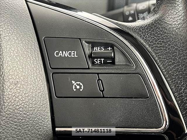 Mitsubishi EK SPACE 2017-08 8741825-3