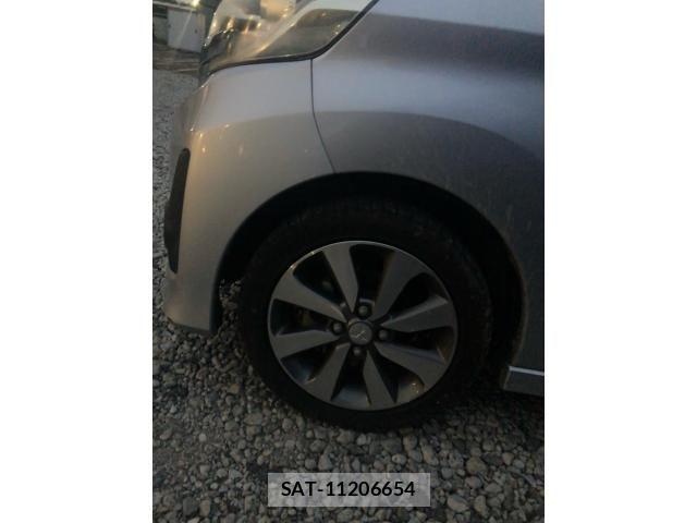 Mitsubishi EK SPACE 2014-07 8879591-11