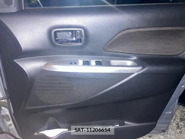 Mitsubishi EK SPACE 2014-07 8879591-14