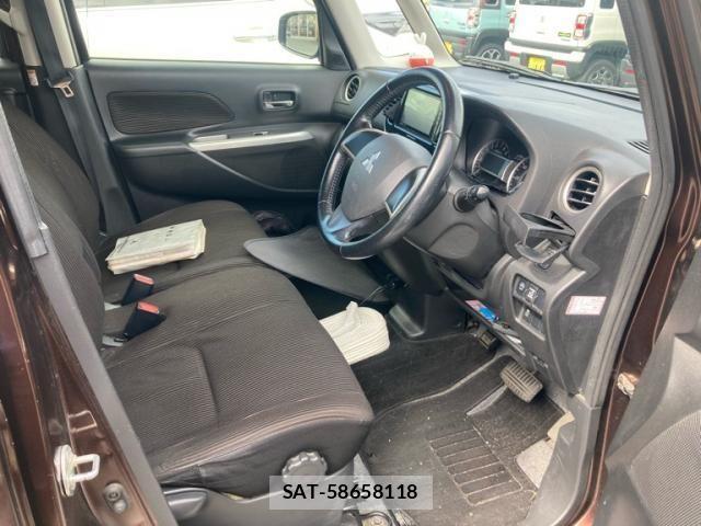 Mitsubishi EK SPACE 2014-06 8879592-10