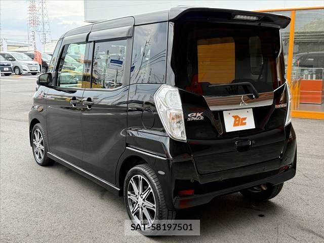 Mitsubishi EK SPACE 2019-06 7217856-12