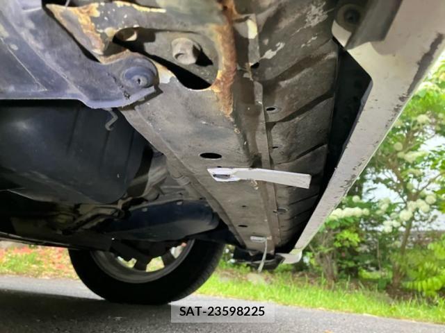 Mitsubishi EK SPACE 2014-04 7961359-21