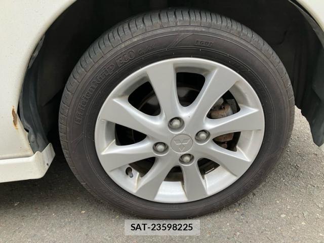 Mitsubishi EK SPACE 2014-04 7961359-22