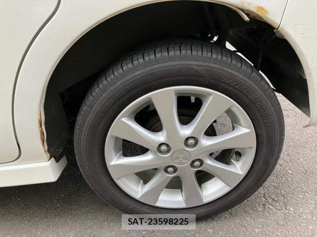 Mitsubishi EK SPACE 2014-04 7961359-24