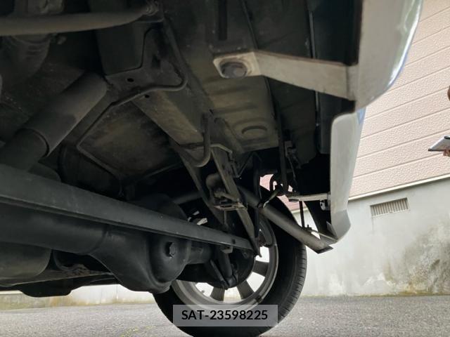 Mitsubishi EK SPACE 2014-04 7961359-8