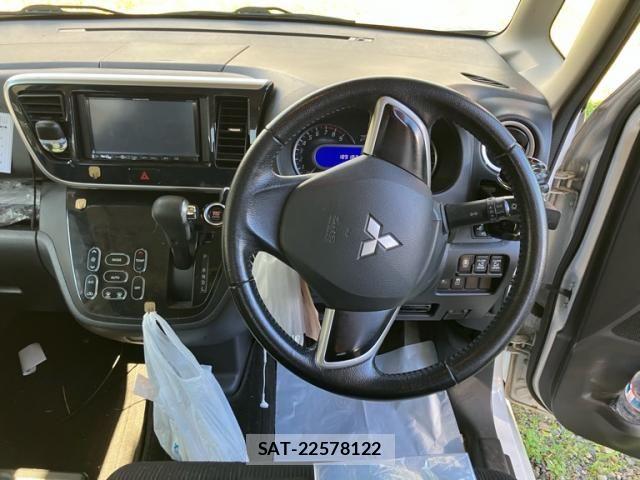 Mitsubishi EK SPACE 2016-01 8354365-25