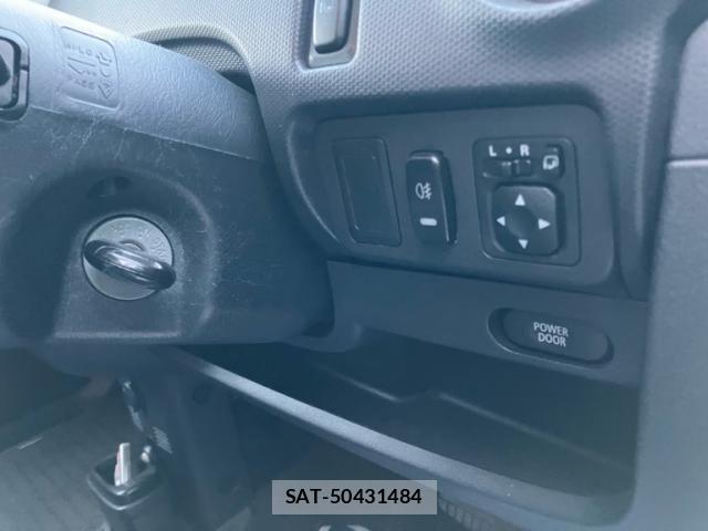 Mitsubishi EK SPORT 2011-11 7250625-11