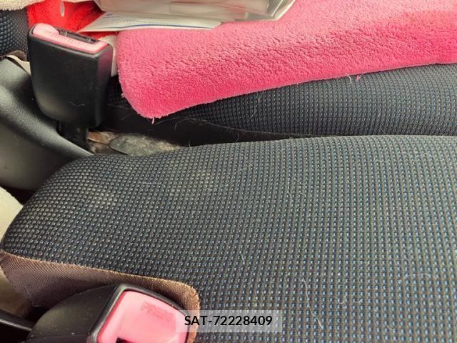 Mitsubishi EK SPORT 2008-06 7357622-12