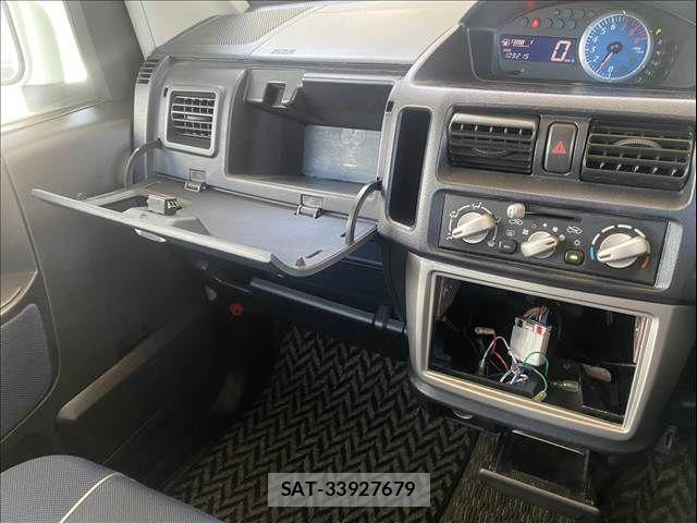 Mitsubishi EK SPORT 2002-09 8207374-15
