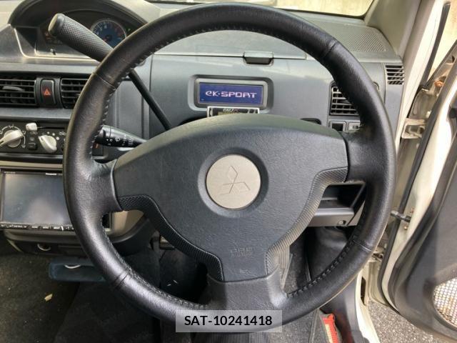 Mitsubishi EK SPORT 2003-06 8335004-8