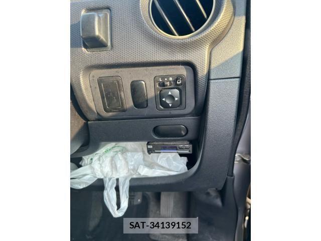 Mitsubishi EK SPORT 2011-05 8335664-13