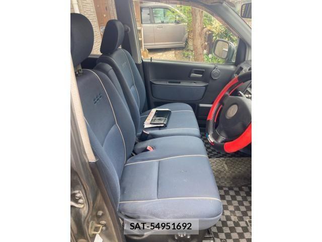 Mitsubishi EK SPORT 2002-01 8828861-16