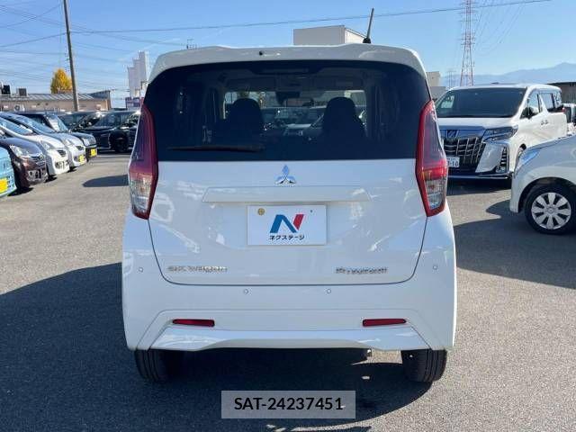 Mitsubishi EK WAGON 2022-05 519800-15