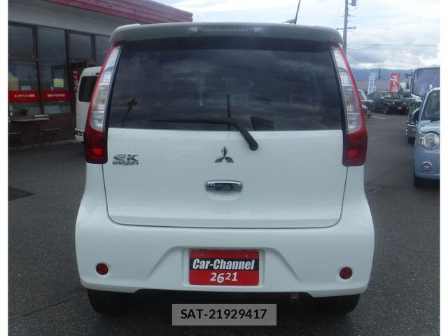 Mitsubishi EK WAGON 2014-11 1060065-2