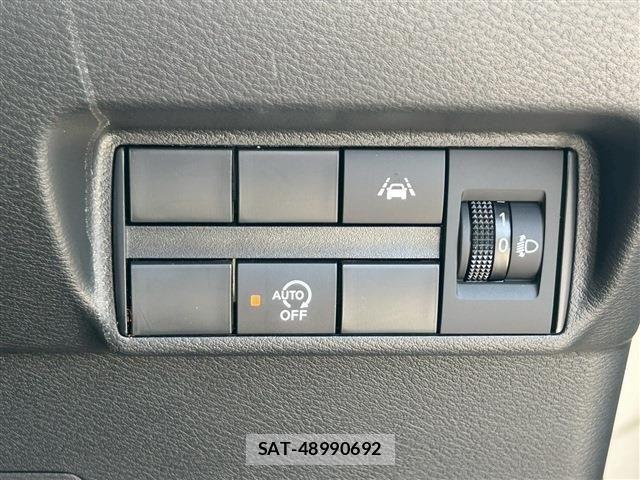 Mitsubishi EK WAGON 2024-06 1327720-23