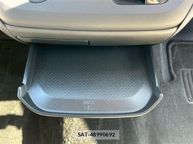 Mitsubishi EK WAGON 2024-06 1327720-26