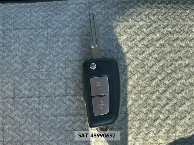 Mitsubishi EK WAGON 2024-06 1327720-27