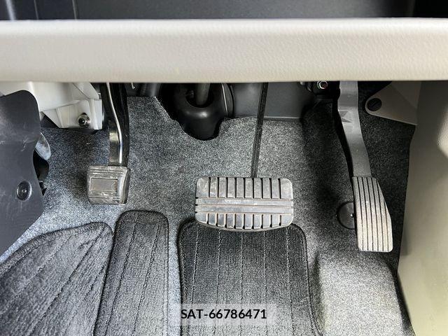 Mitsubishi EK WAGON 2015-08 2727430-18