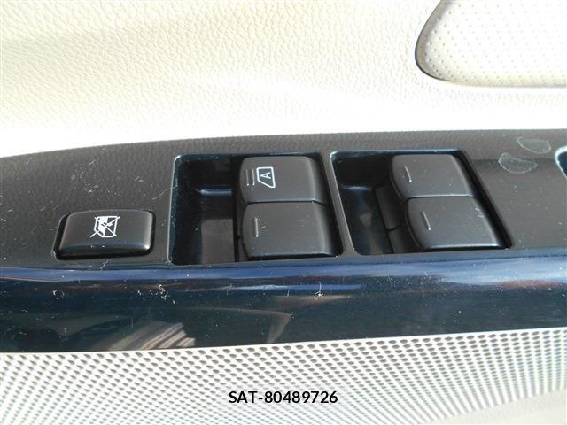 Mitsubishi EK WAGON 2014-02 2960431-11