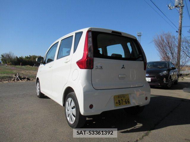 Mitsubishi EK WAGON 2013-07 4240666-12