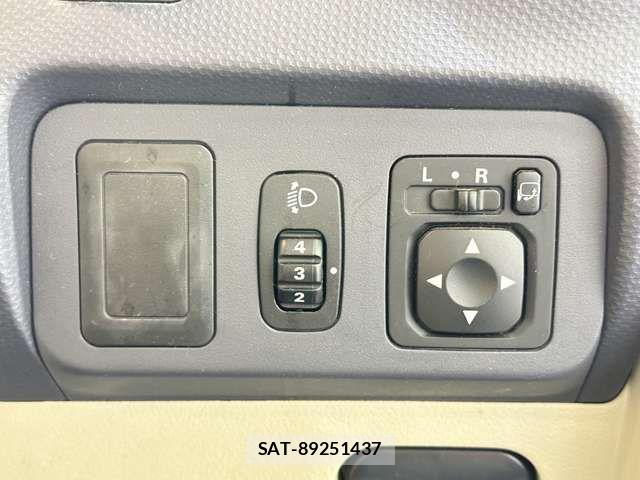 Mitsubishi EK WAGON 2011-02 4323361-15