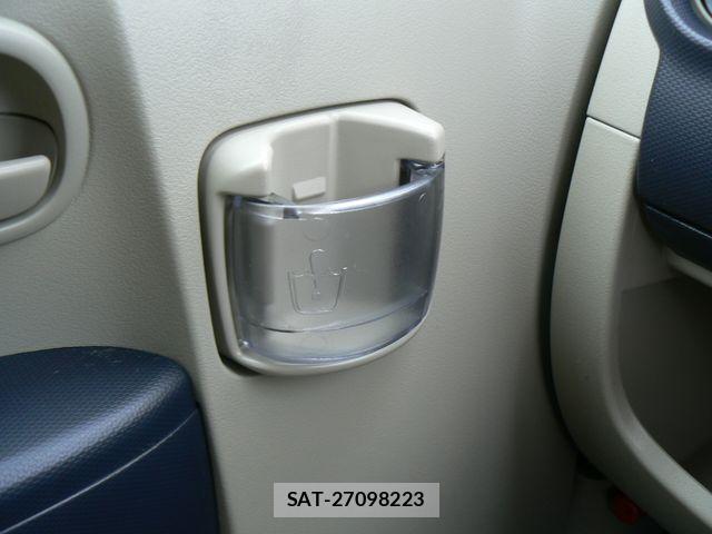 Mitsubishi EK WAGON 2012-01 4939363-9