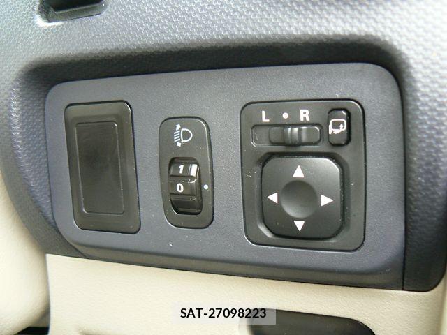 Mitsubishi EK WAGON 2012-01 4939363-11