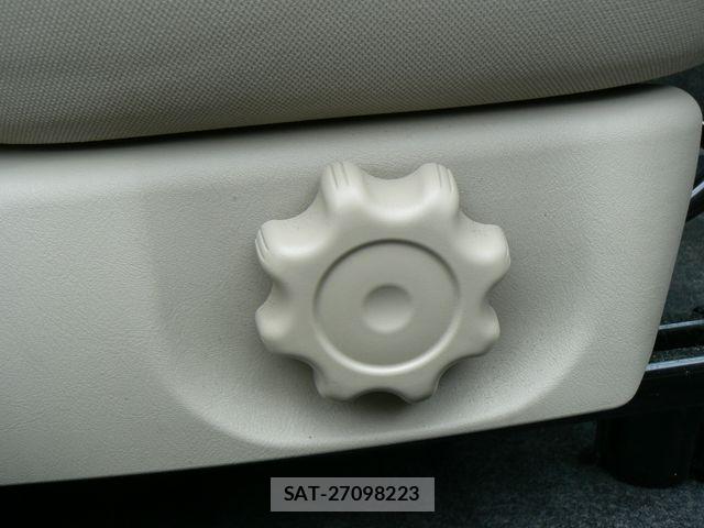 Mitsubishi EK WAGON 2012-01 4939363-13