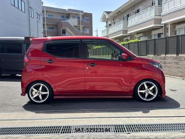 Mitsubishi EK WAGON 2021-09 6611632-10