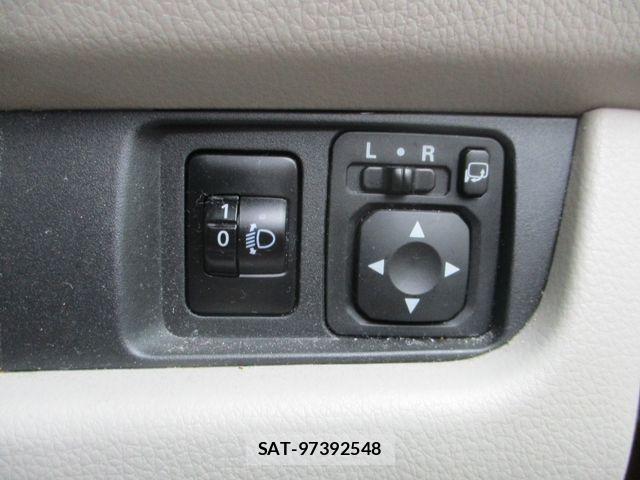 Mitsubishi EK WAGON 2016-09 6611638-8