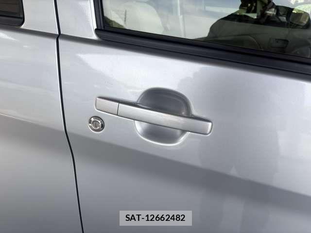 Mitsubishi EK WAGON 2017-03 6691004-5