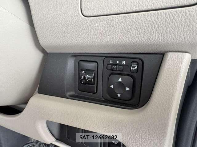 Mitsubishi EK WAGON 2017-03 6691004-7