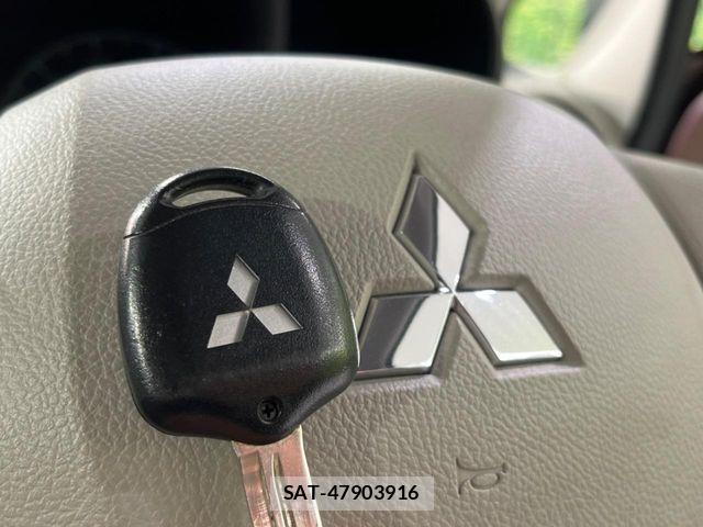 Mitsubishi EK WAGON 2016-02 6716082-4