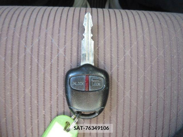 Mitsubishi EK WAGON 2016-09 6716080-13