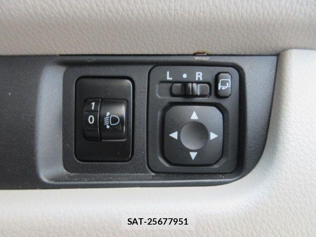 Mitsubishi EK WAGON 2017-07 6716081-16