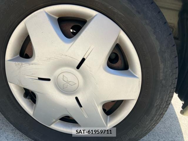Mitsubishi EK WAGON 2005-06 6904624-3