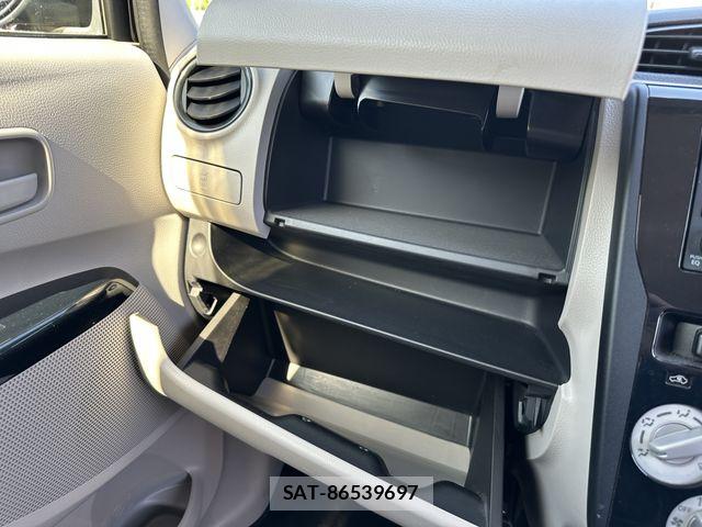 Mitsubishi EK WAGON 2019-01 6904603-17