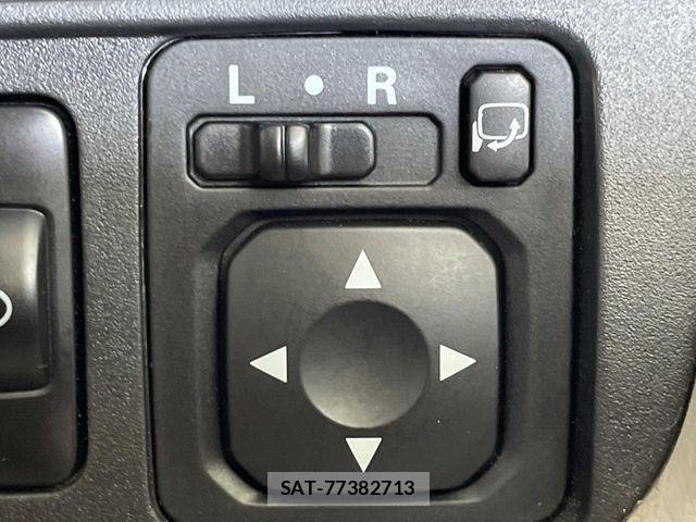 Mitsubishi EK WAGON 2018-03 6904607-5
