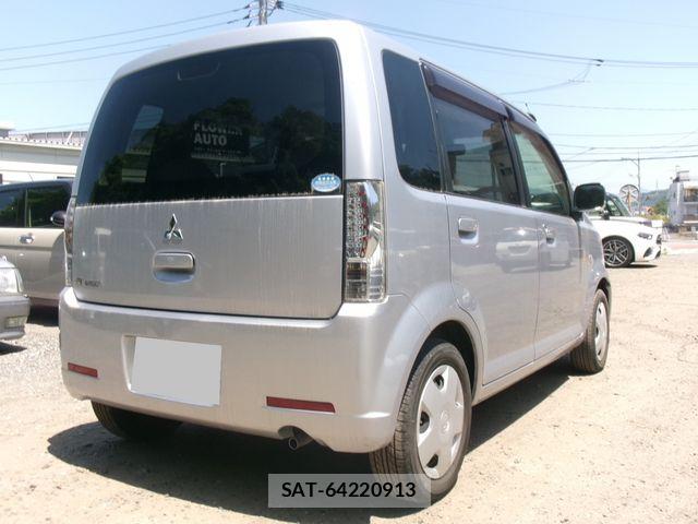 Mitsubishi EK WAGON 2013-02 7020392-4