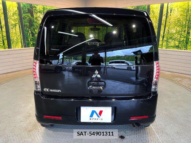 Mitsubishi EK WAGON 2011-09 7217870-12