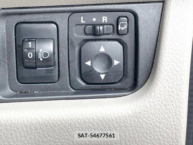 Mitsubishi EK WAGON 2019-02 7217892-6
