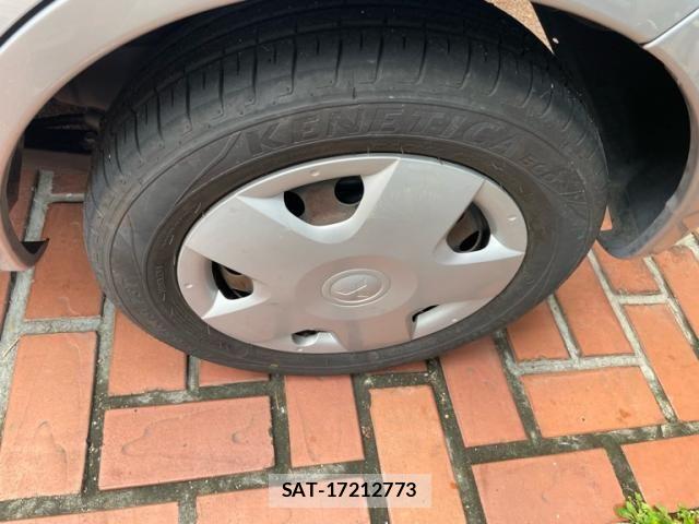 Mitsubishi EK WAGON 2010-02 7217865-5