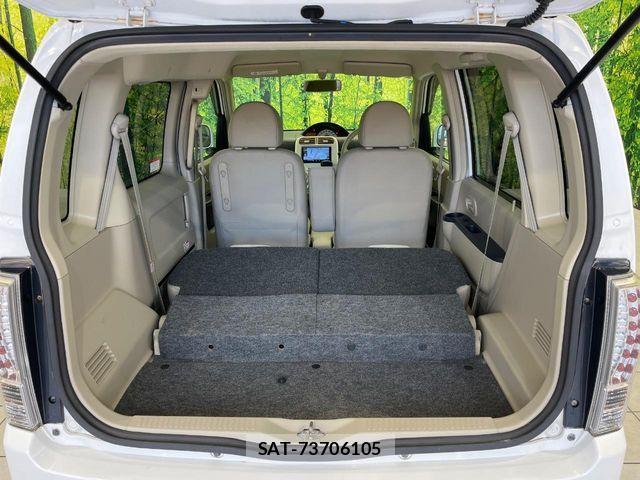 Mitsubishi EK WAGON 2007-05 7217861-9